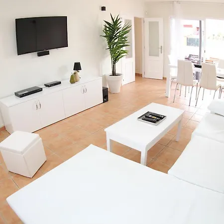 Villa Villas People Premium