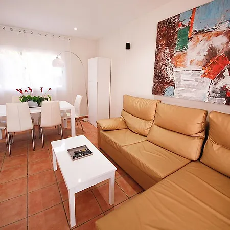 Villas People Premium Villa *